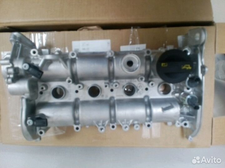 Клапанная крышка