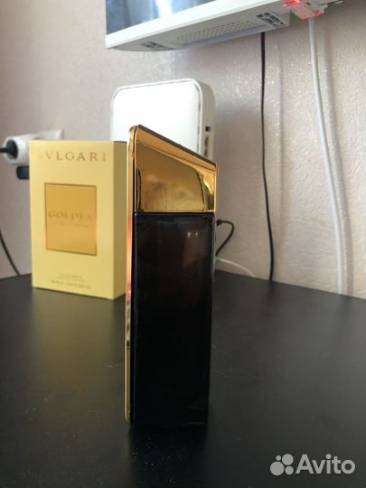 Мужская и женская туалетная вода