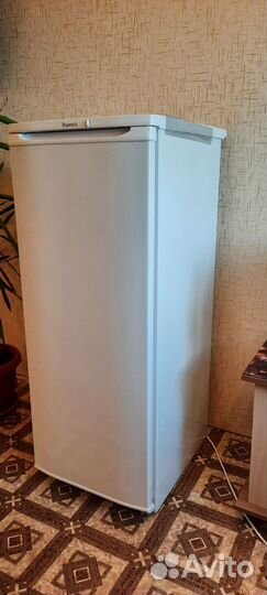 Морозильная камера бирюса 114