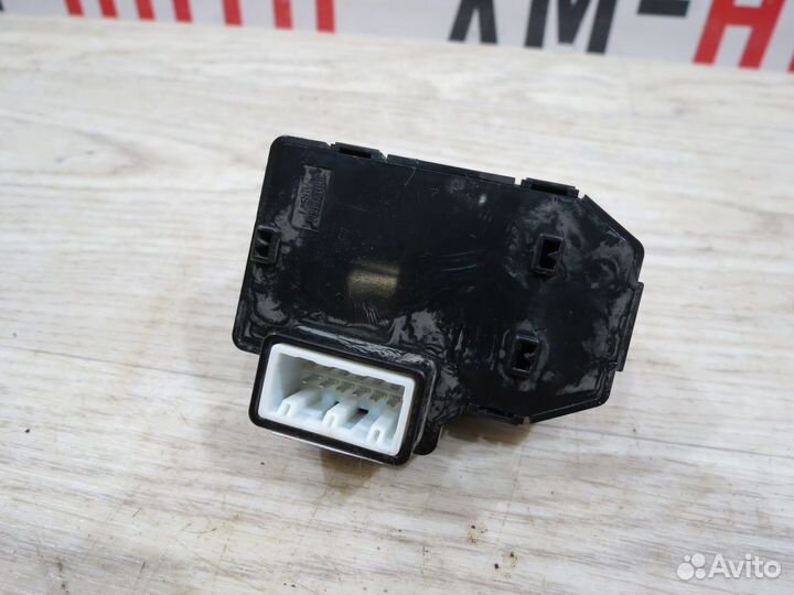 Блок регулировки зеркал Hyundai Solaris 2