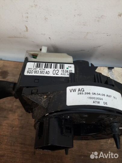 Переключатель подрулевой (стрекоза) Seat Ibiza