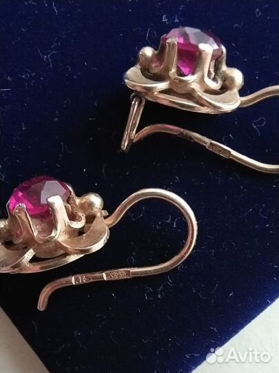 Золотые серьги 583 пробы СССР