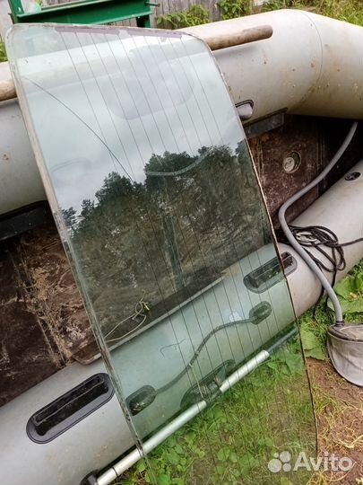 Заднее стекло на volkswagenТ2