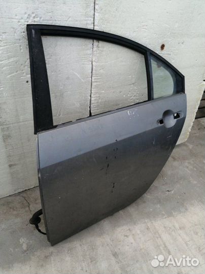 Дверь задняя левая Nissan Primera P12