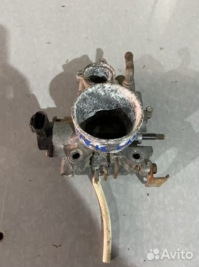 Дроссельная заслонкаMitsubishi lanser 4G18