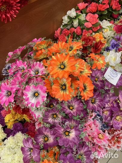 Искусственные цветы оптом