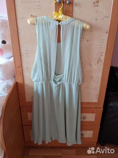 Платье вечернее с открытой спиной