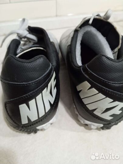 Бутсы Nike футзалки