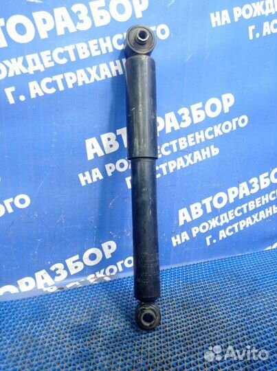 Задний амортизатор Opel Astra Gtc купе Z18XER 2008