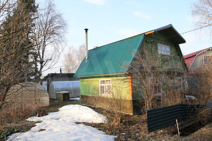 Дача 50 м² на участке 10 сот.