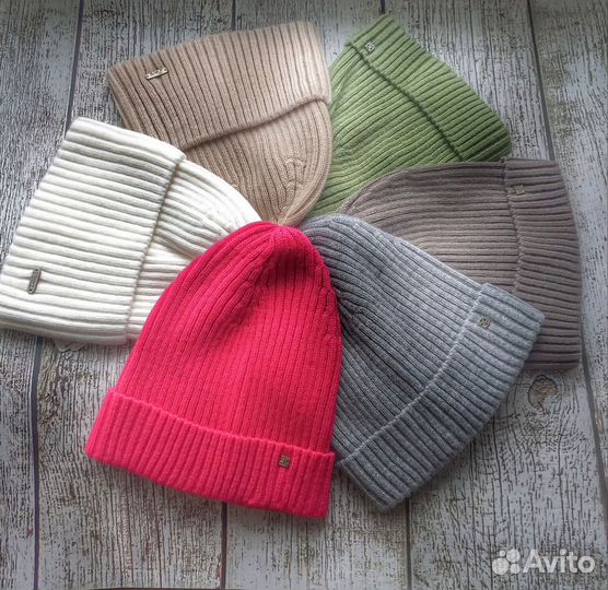 Комплект шапка и снуд женский