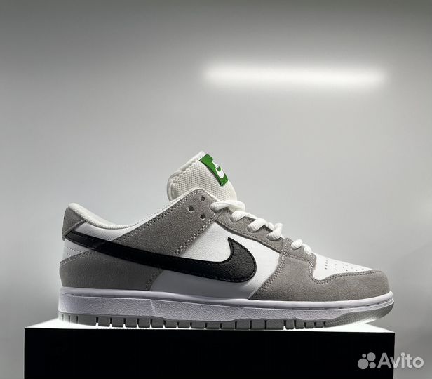 Кроссовки Nike