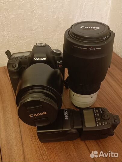 Зеркальный фотоаппарат Canon 5d mark II