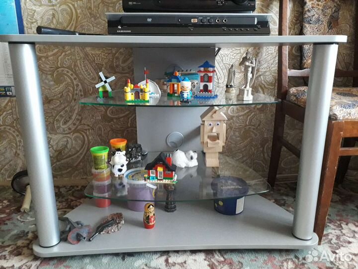 Тумба под телевизор