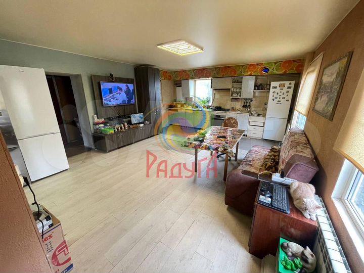 Дом 101 м² на участке 5,1 сот.