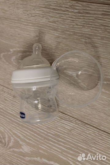 Новая бутылочка для кормления Chicco от 0 месяцев