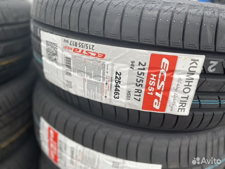 Kumho Ecsta HS51 215/55 R17