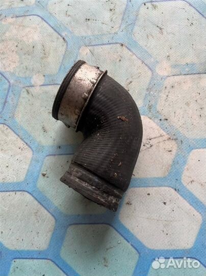 Патрубок интеркулера 8D0145834L