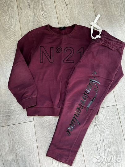 Брендовая одежда для девочки