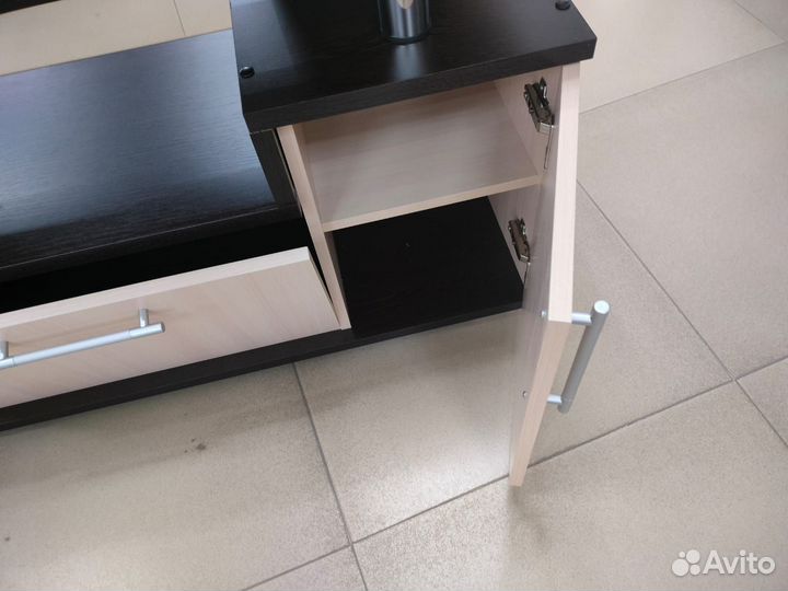 Тумба под тв