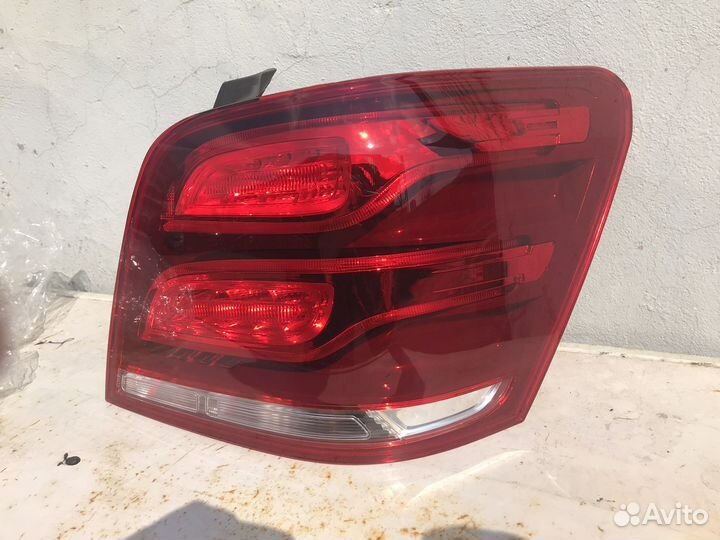 Фонарь правый Mercedes GLK204 рестайлинг