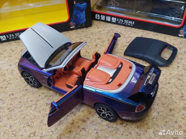 Rolls-royce dawn кабриолет модель 22 см