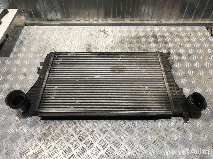 Интеркулер VW Golf V