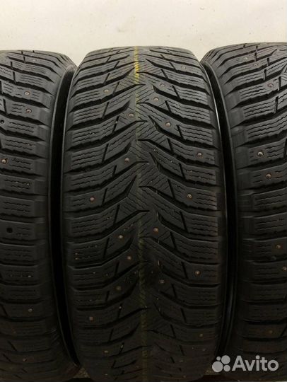 Kumho WinterCraft Ice WI31 215/55 R17 102N
