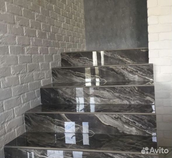 Лестница из керамогранита