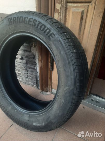 Bridgestone Alenza H/L 33 225/60 R18 100D
