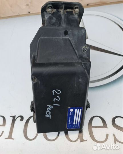 Корпус блока SAM Mercedes W221