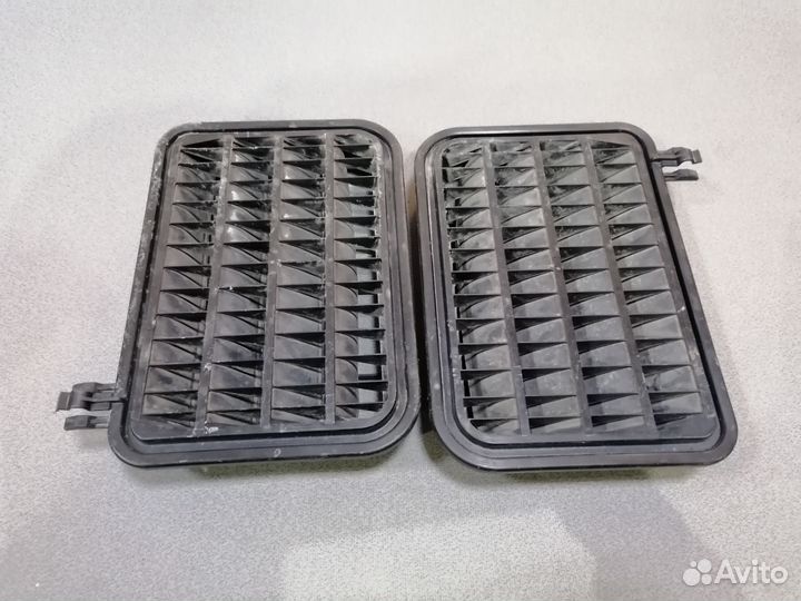 Дефлек задн крыла Mercedes W220 S-Class