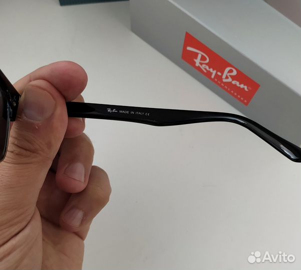 Солнцезащитные очки ray ban