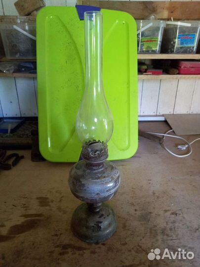 Лампа керосиновая