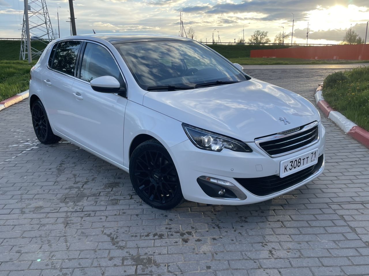 Peugeot 308: фото владельца