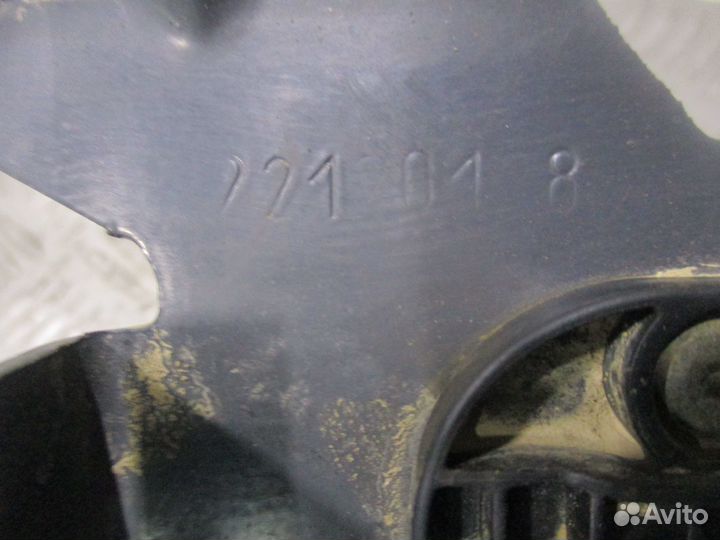 Кронштейн Volvo 22120138