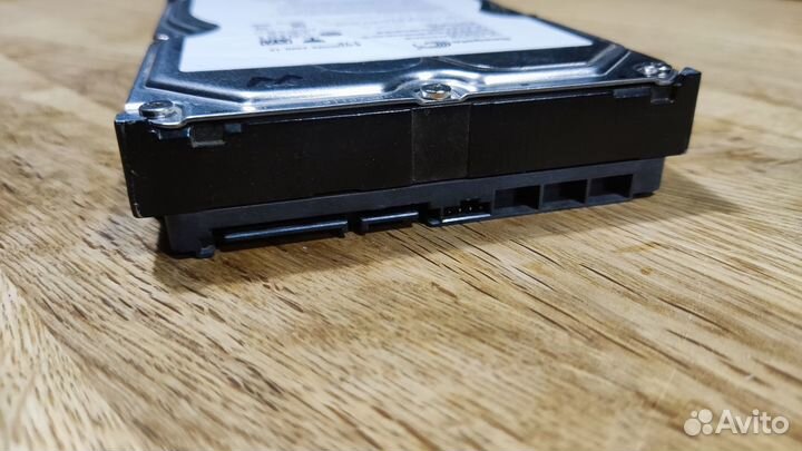 Жесткий диск Seagate Barracuda 1000 Gb