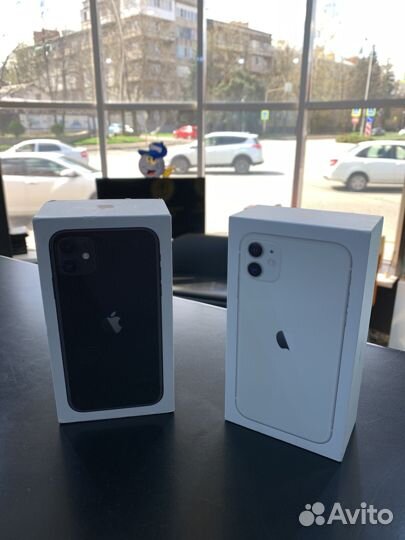 iPhone 11, 64 ГБ