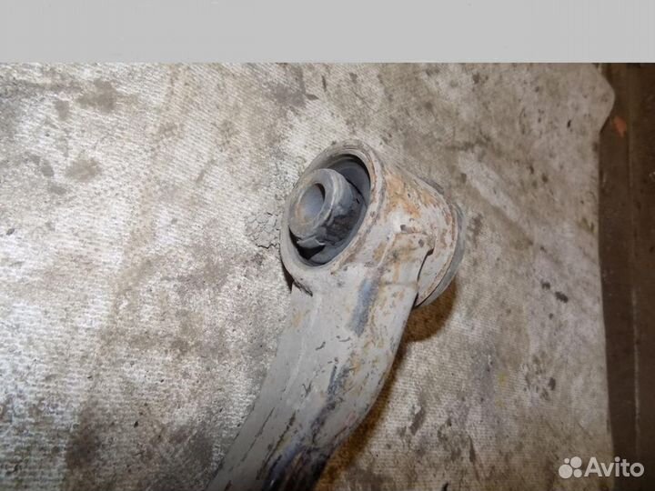 Рычаг передний верхний левый Pajero/Montero (V8, V