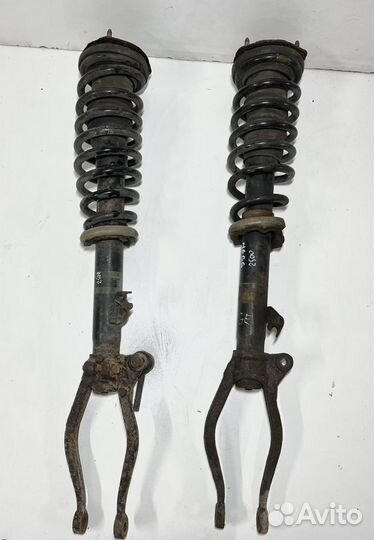 Амортизатор передний на Mazda 6 GG