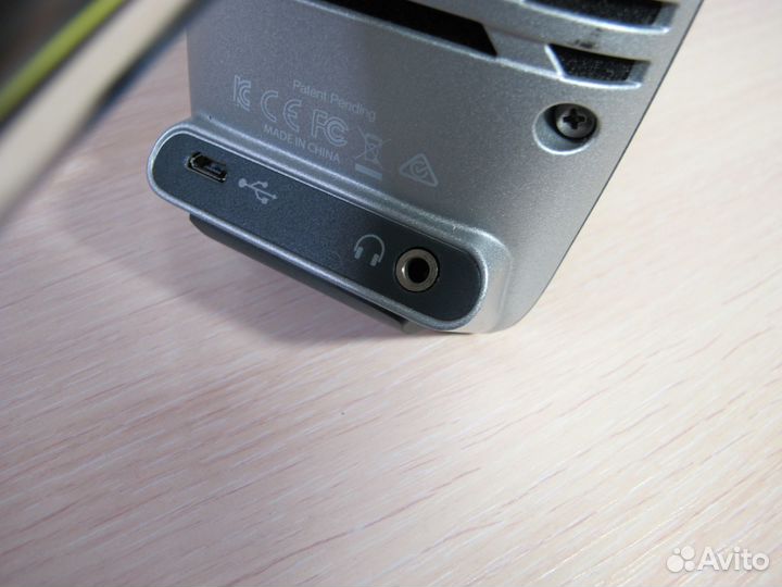 USB-микрофон Shure Motiv MV51-Dig