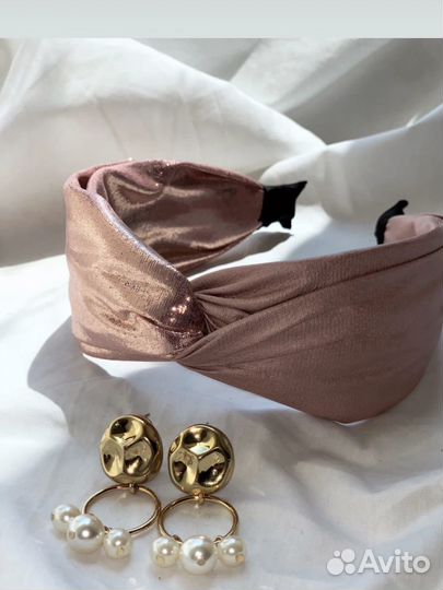 Ободки для волос новые