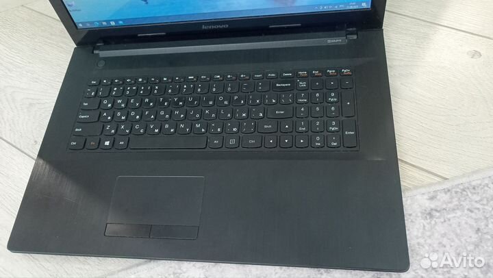 Ноутбук lenovo 17.3 4ядра/10гб/512ssd