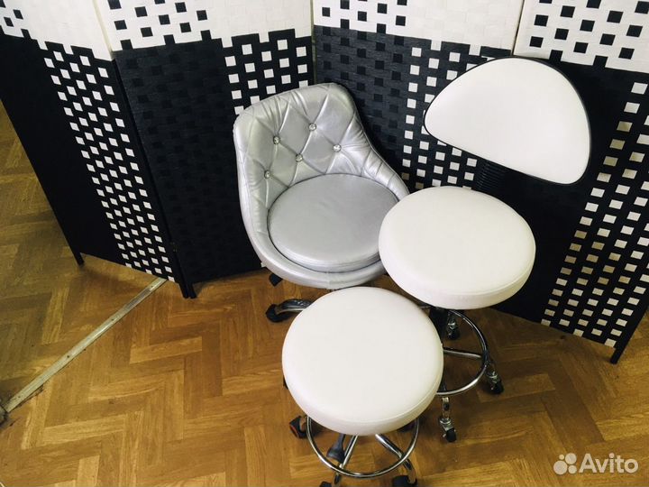 Стул Мастера Косметолога