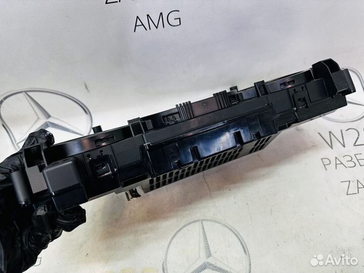 Цветная приборная панель Mercedes W212 W204