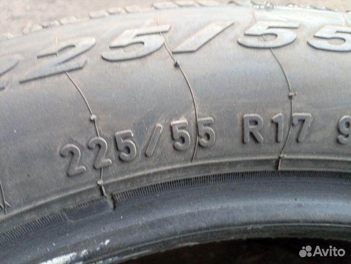 Pirelli Winter Sottozero 210 Serie II 225/55 R17