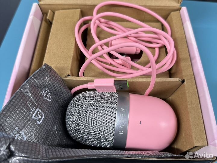 Микрофон Razer Seiren mini