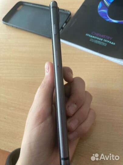 iPhone 8 Plus, 64 ГБ