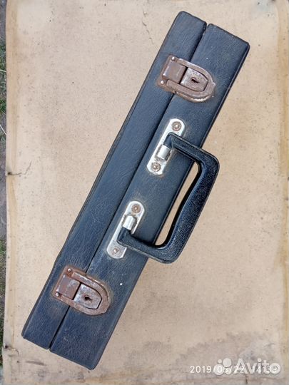 Дипломат 80-х и утюг 55 г