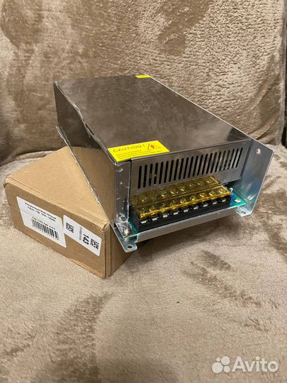 Импульсный блок питания 12v
